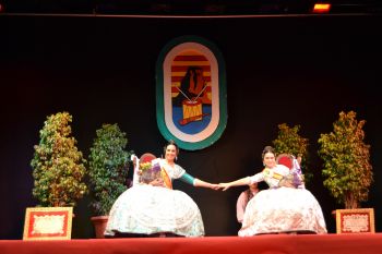 Calp Vell exalta a sus Falleras Mayores